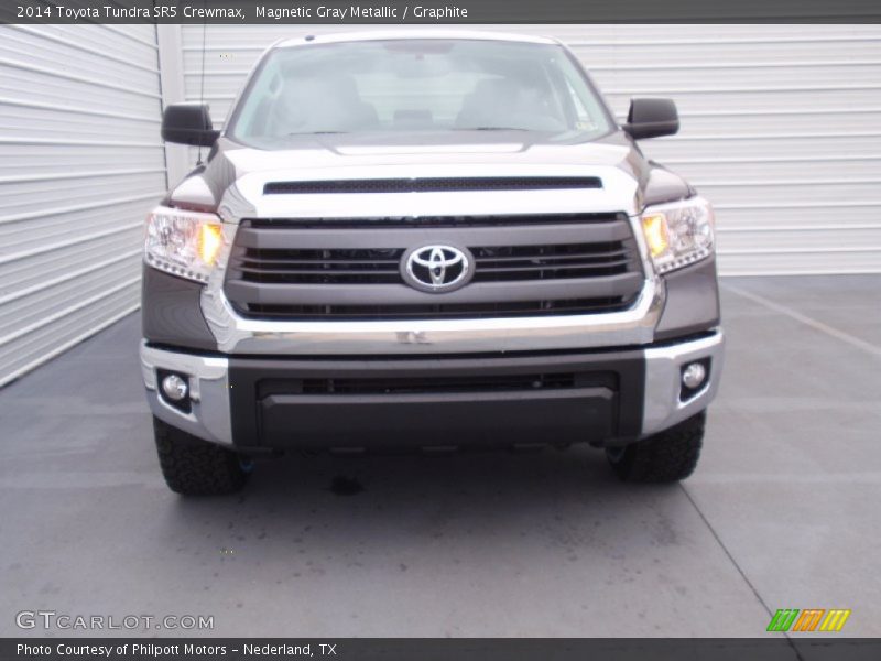 Magnetic Gray Metallic / Graphite 2014 Toyota Tundra SR5 Crewmax