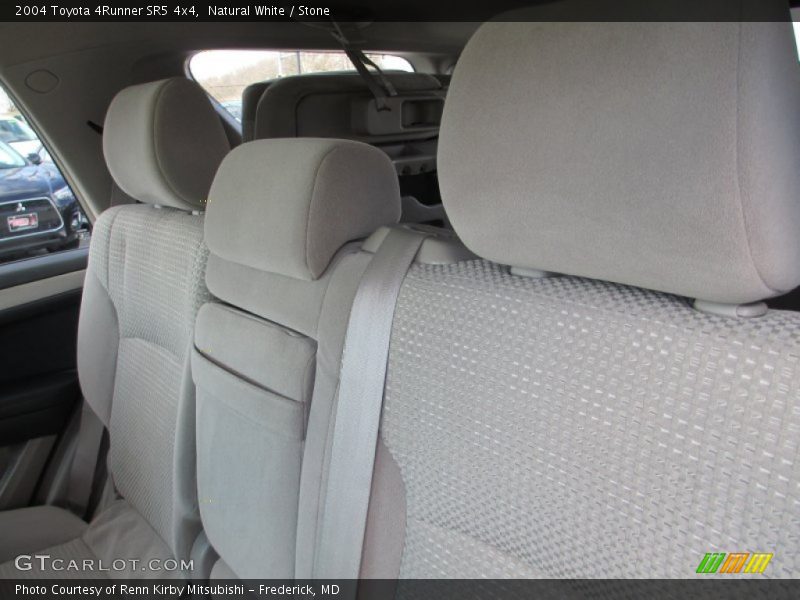 Natural White / Stone 2004 Toyota 4Runner SR5 4x4