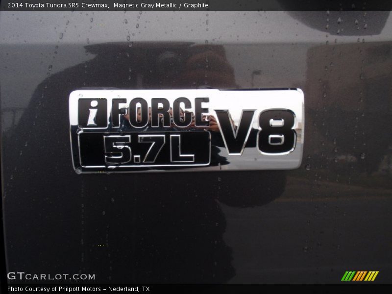 Magnetic Gray Metallic / Graphite 2014 Toyota Tundra SR5 Crewmax
