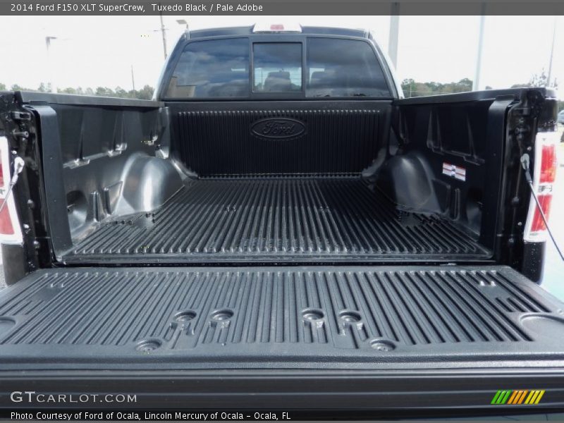 Tuxedo Black / Pale Adobe 2014 Ford F150 XLT SuperCrew