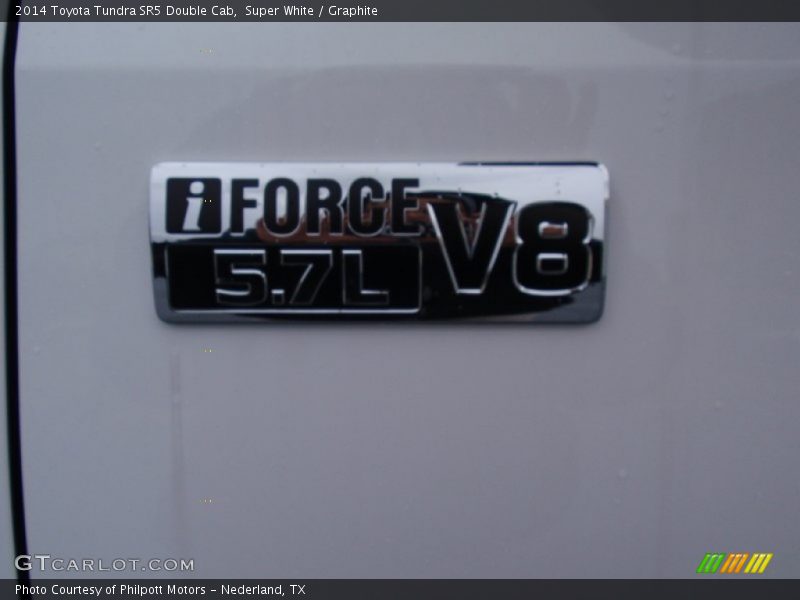 Super White / Graphite 2014 Toyota Tundra SR5 Double Cab
