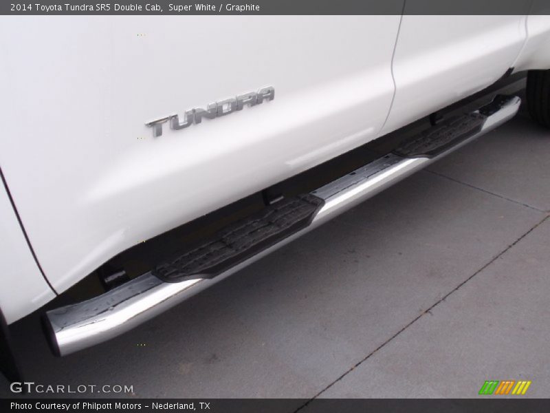 Super White / Graphite 2014 Toyota Tundra SR5 Double Cab