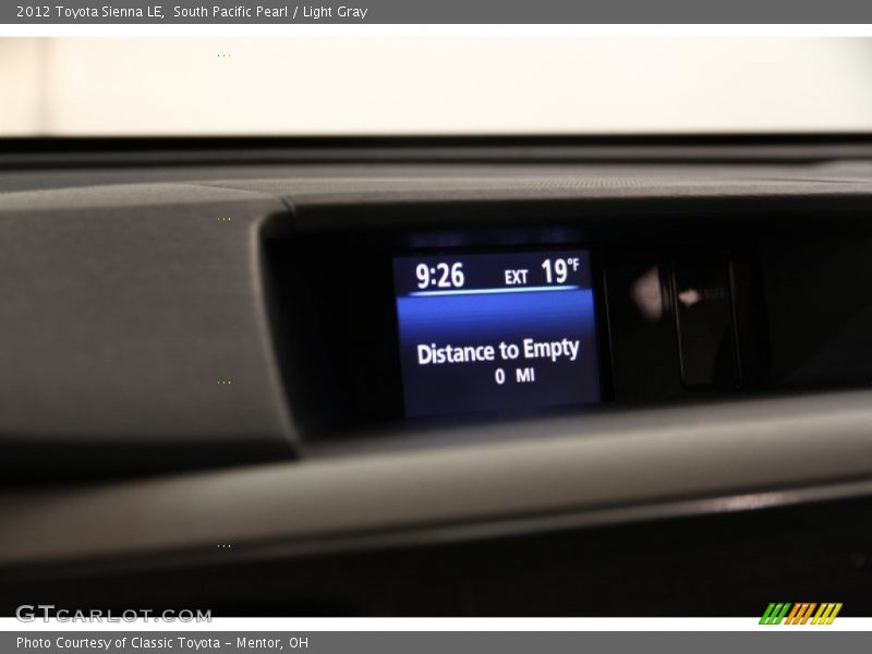 South Pacific Pearl / Light Gray 2012 Toyota Sienna LE