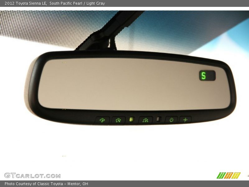 South Pacific Pearl / Light Gray 2012 Toyota Sienna LE