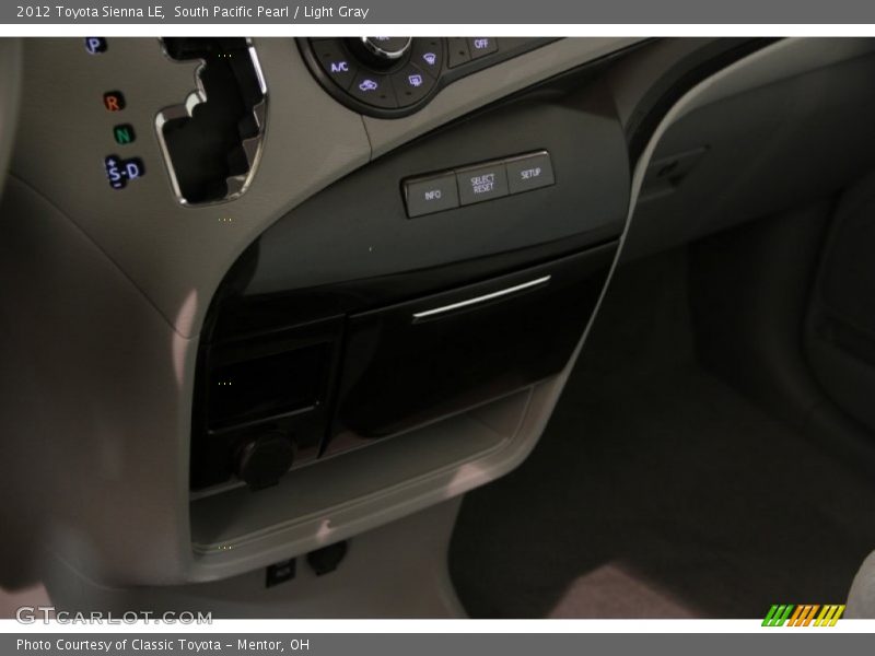 South Pacific Pearl / Light Gray 2012 Toyota Sienna LE