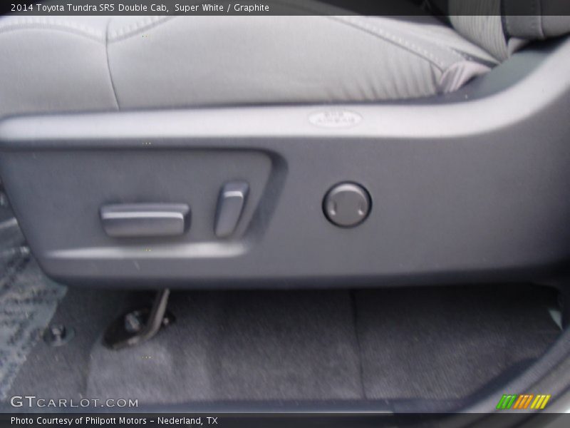 Super White / Graphite 2014 Toyota Tundra SR5 Double Cab