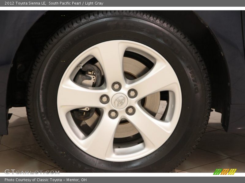 South Pacific Pearl / Light Gray 2012 Toyota Sienna LE