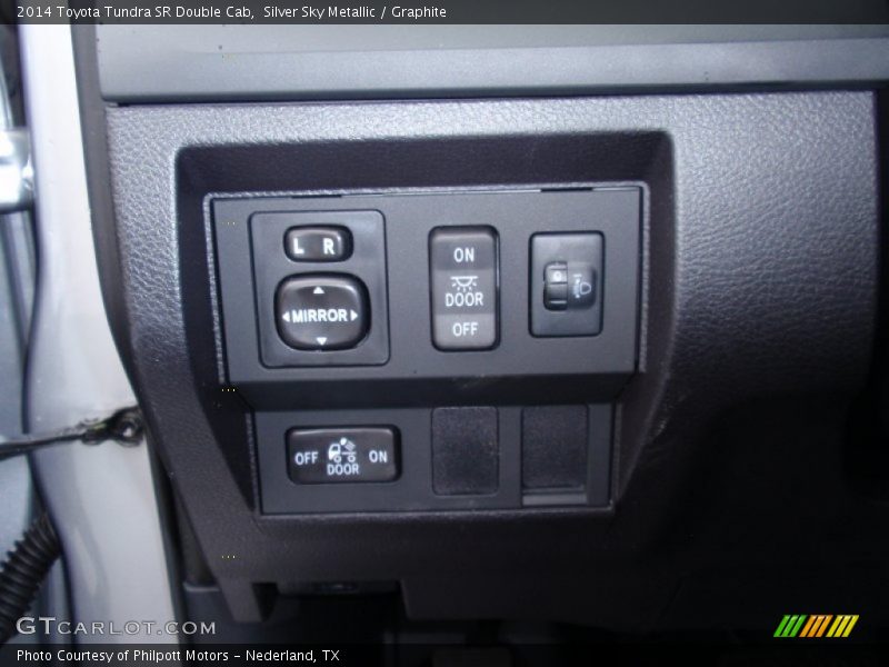 Silver Sky Metallic / Graphite 2014 Toyota Tundra SR Double Cab
