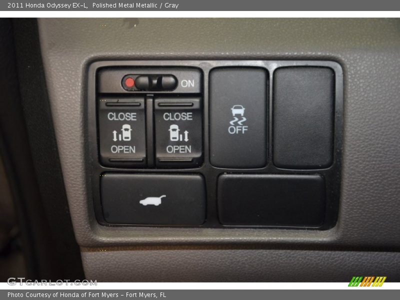 Polished Metal Metallic / Gray 2011 Honda Odyssey EX-L
