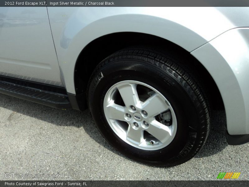 Ingot Silver Metallic / Charcoal Black 2012 Ford Escape XLT