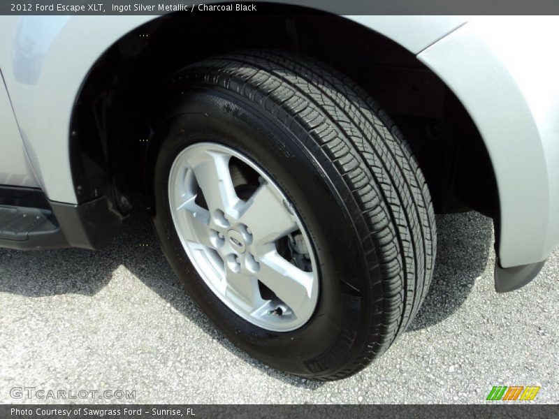 Ingot Silver Metallic / Charcoal Black 2012 Ford Escape XLT