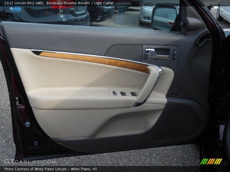 Bordeaux Reserve Metallic / Light Camel 2012 Lincoln MKZ AWD