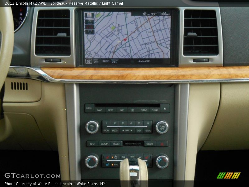 Bordeaux Reserve Metallic / Light Camel 2012 Lincoln MKZ AWD