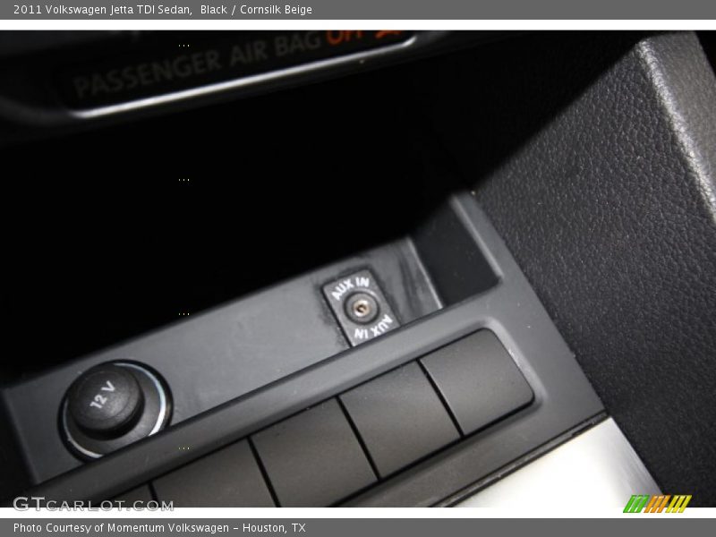 Black / Cornsilk Beige 2011 Volkswagen Jetta TDI Sedan