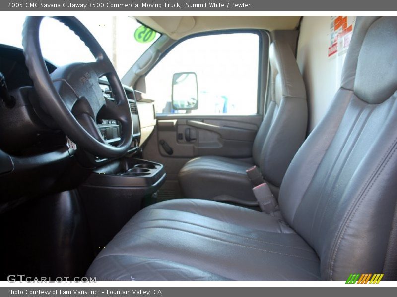 Summit White / Pewter 2005 GMC Savana Cutaway 3500 Commercial Moving Truck