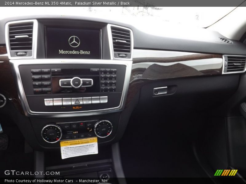 Paladium Silver Metallic / Black 2014 Mercedes-Benz ML 350 4Matic