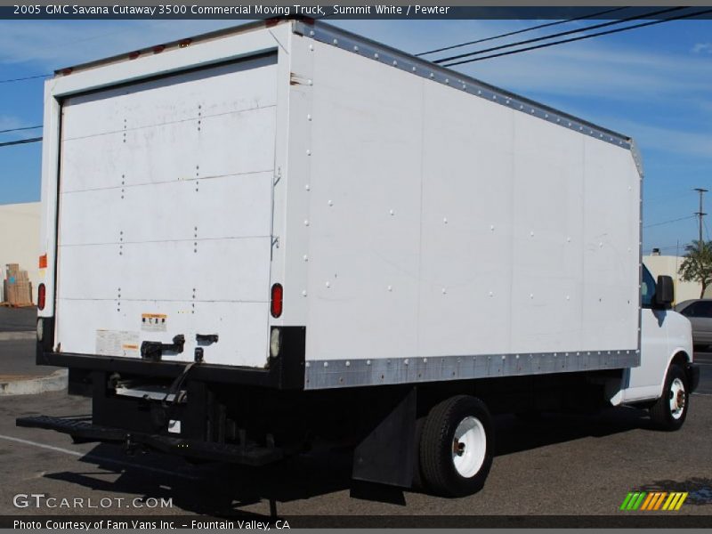 Summit White / Pewter 2005 GMC Savana Cutaway 3500 Commercial Moving Truck