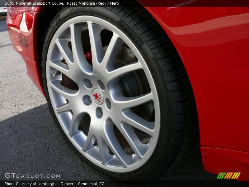 Rosso Mondiale (Red) / Nero 2005 Maserati GranSport Coupe