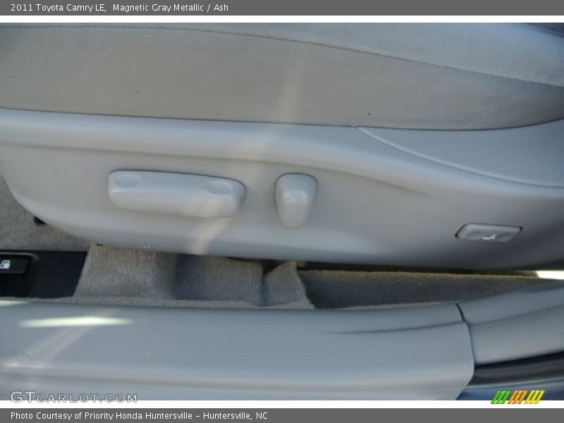 Magnetic Gray Metallic / Ash 2011 Toyota Camry LE