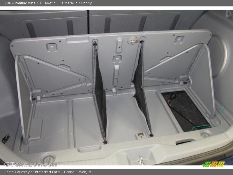Mystic Blue Metallic / Ebony 2009 Pontiac Vibe GT