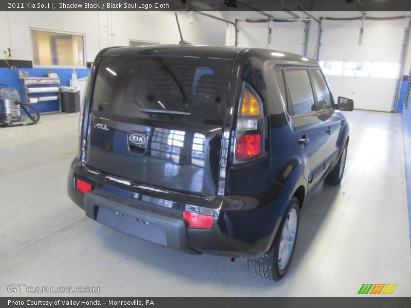 Shadow Black / Black Soul Logo Cloth 2011 Kia Soul !