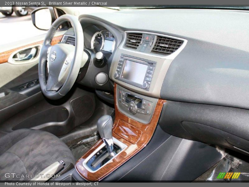 Brilliant Silver Metallic / Charcoal 2013 Nissan Sentra SL