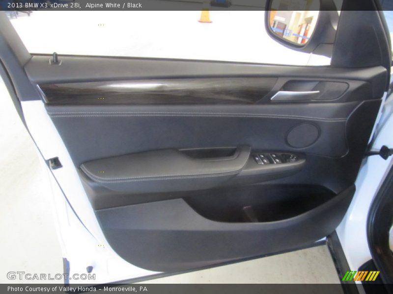 Alpine White / Black 2013 BMW X3 xDrive 28i