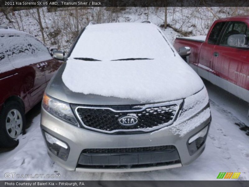 Titanium Silver / Black 2011 Kia Sorento SX V6 AWD