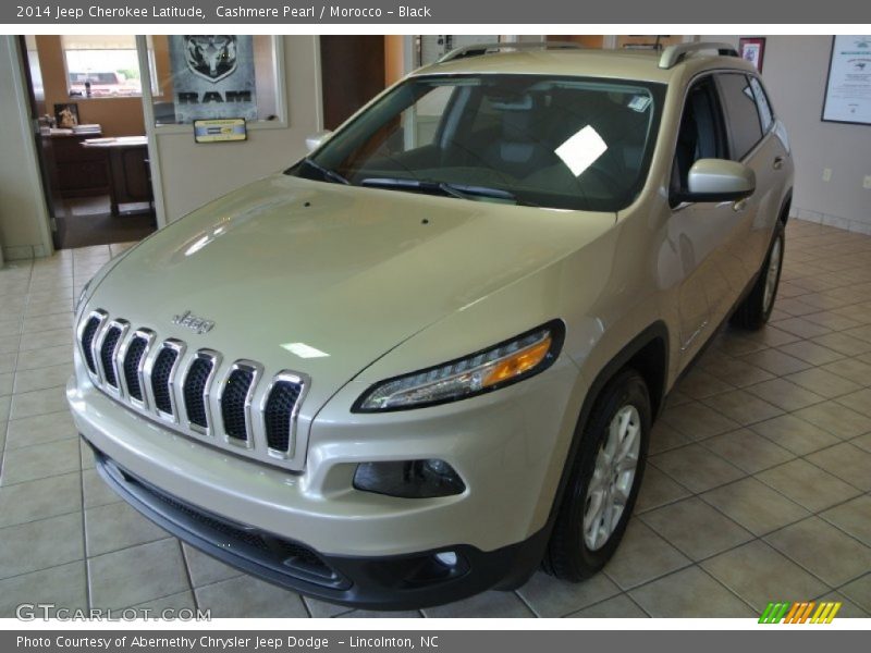 Cashmere Pearl / Morocco - Black 2014 Jeep Cherokee Latitude