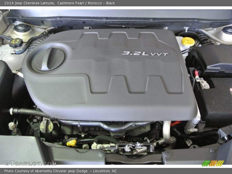 Cashmere Pearl / Morocco - Black 2014 Jeep Cherokee Latitude