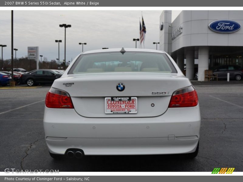 Alpine White / Beige 2007 BMW 5 Series 550i Sedan