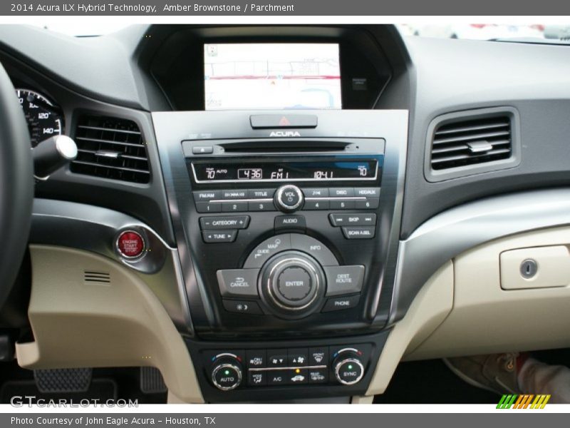 Controls of 2014 ILX Hybrid Technology