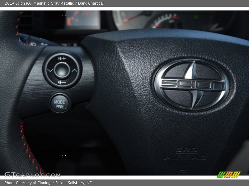 Magnetic Gray Metallic / Dark Charcoal 2014 Scion iQ