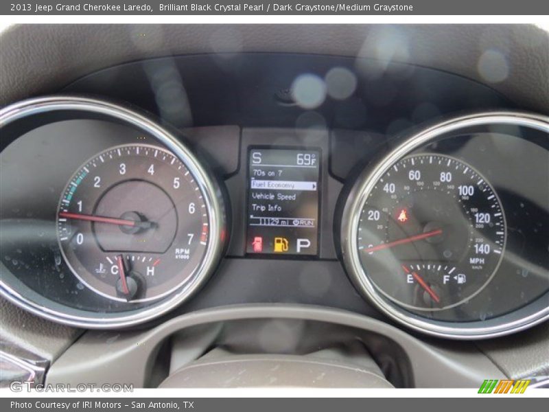 Brilliant Black Crystal Pearl / Dark Graystone/Medium Graystone 2013 Jeep Grand Cherokee Laredo