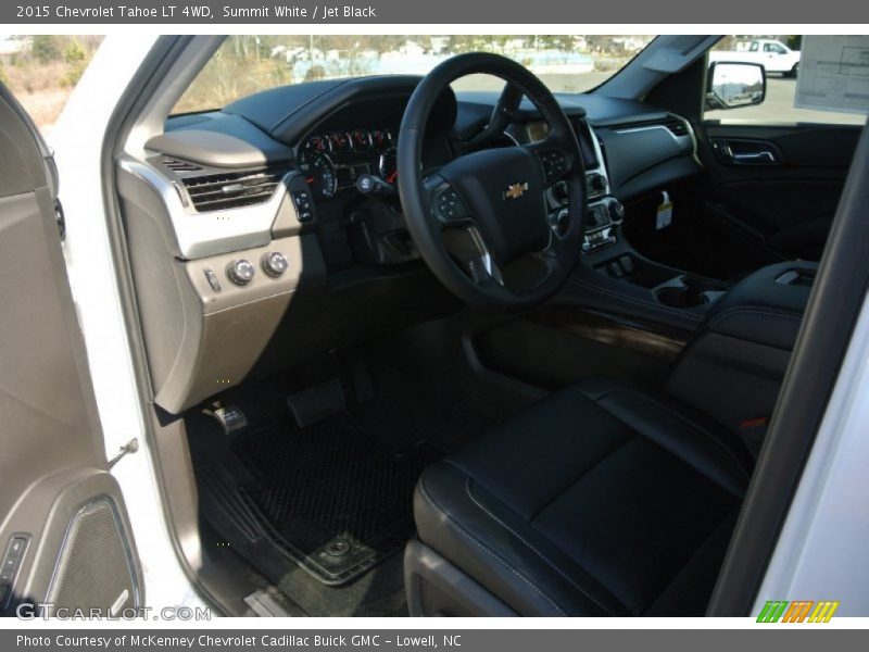 Summit White / Jet Black 2015 Chevrolet Tahoe LT 4WD