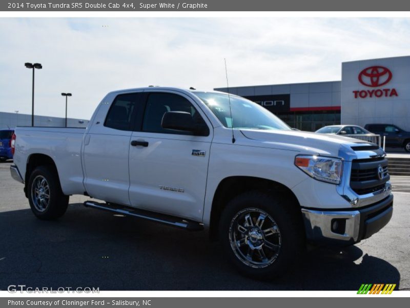 Super White / Graphite 2014 Toyota Tundra SR5 Double Cab 4x4