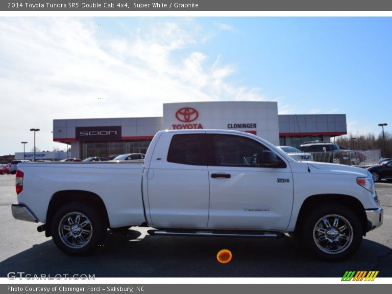 Super White / Graphite 2014 Toyota Tundra SR5 Double Cab 4x4