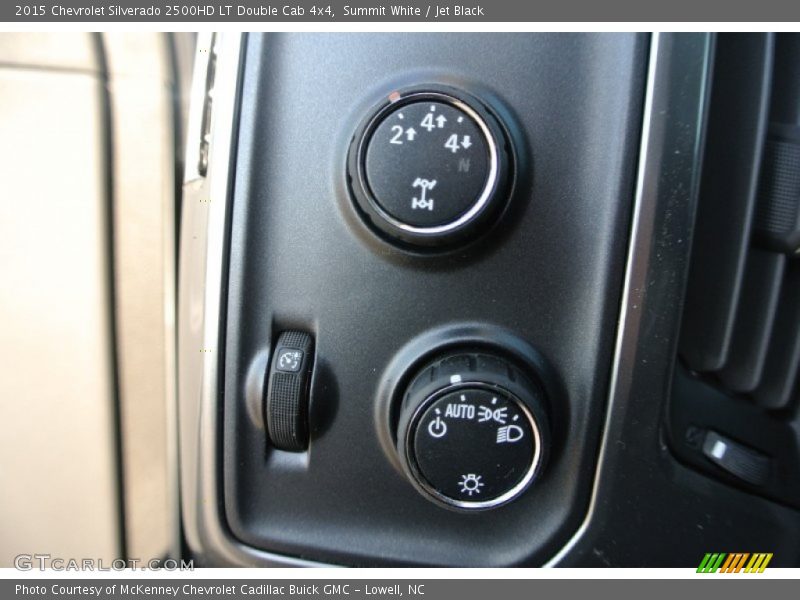 Summit White / Jet Black 2015 Chevrolet Silverado 2500HD LT Double Cab 4x4
