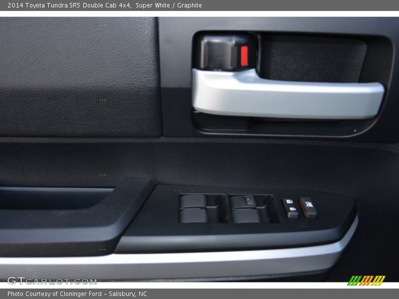 Super White / Graphite 2014 Toyota Tundra SR5 Double Cab 4x4