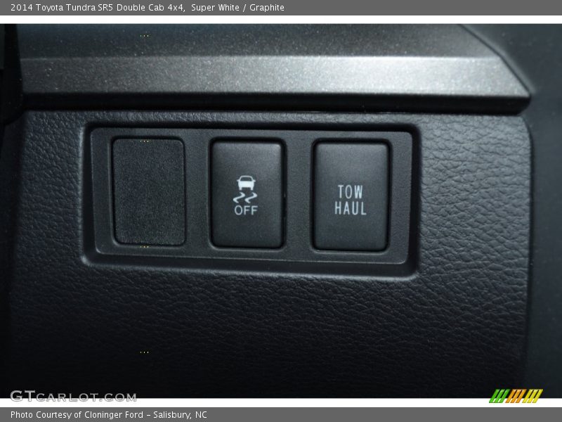 Super White / Graphite 2014 Toyota Tundra SR5 Double Cab 4x4