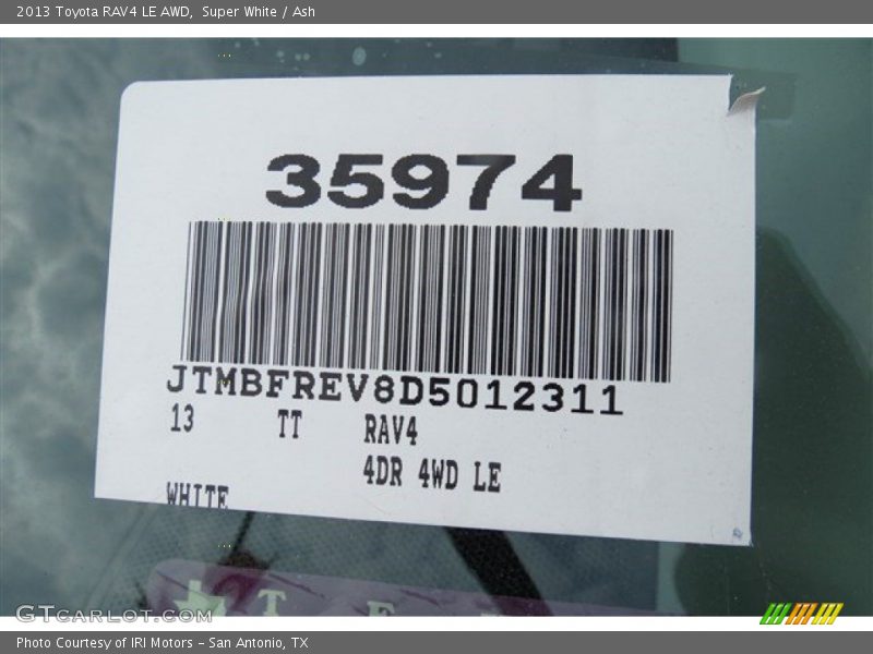 Super White / Ash 2013 Toyota RAV4 LE AWD
