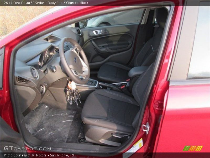 Ruby Red / Charcoal Black 2014 Ford Fiesta SE Sedan