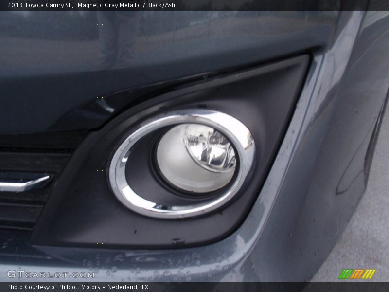 Magnetic Gray Metallic / Black/Ash 2013 Toyota Camry SE