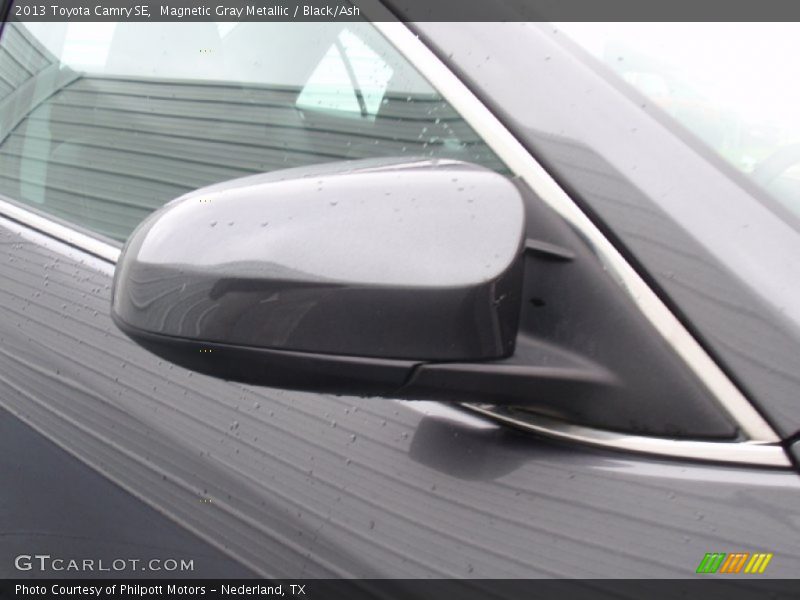 Magnetic Gray Metallic / Black/Ash 2013 Toyota Camry SE