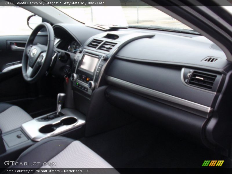 Magnetic Gray Metallic / Black/Ash 2013 Toyota Camry SE