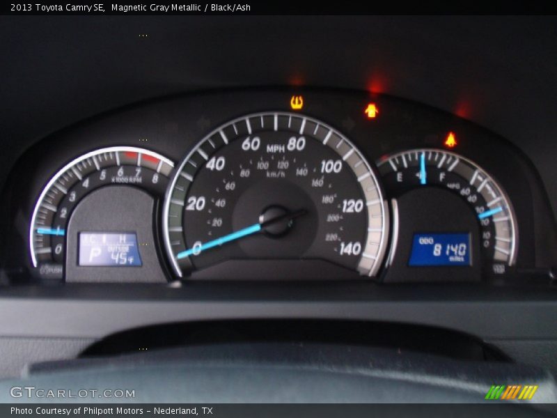 Magnetic Gray Metallic / Black/Ash 2013 Toyota Camry SE