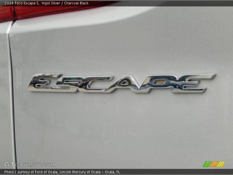 Ingot Silver / Charcoal Black 2014 Ford Escape S