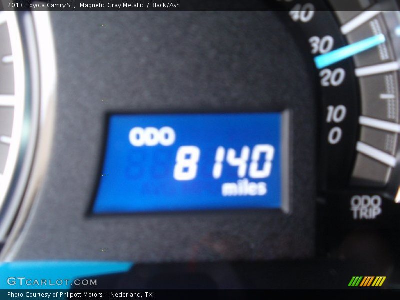 Magnetic Gray Metallic / Black/Ash 2013 Toyota Camry SE