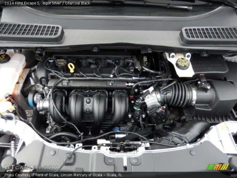 Ingot Silver / Charcoal Black 2014 Ford Escape S