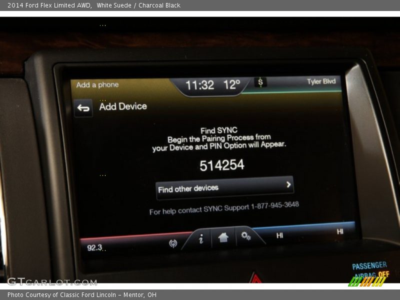 White Suede / Charcoal Black 2014 Ford Flex Limited AWD